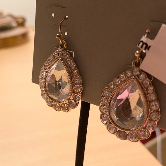NWT Lydell NYC Earrings. NEVER WORN - Picture 5 of 9